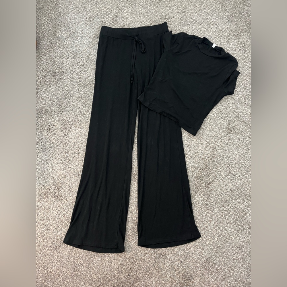 Chic Black Wide Leg pants and Shirt
